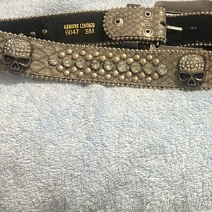 Gray snake pattern Studded Leather Belt with large Skull Accents